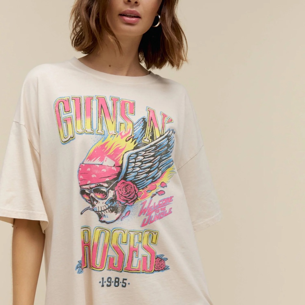 Daydreamer Guns N’ Roses Flaming Skull Tee One Size